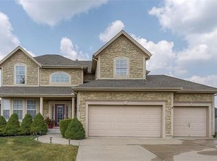 704 S Franklin St, Raymore, MO 64083