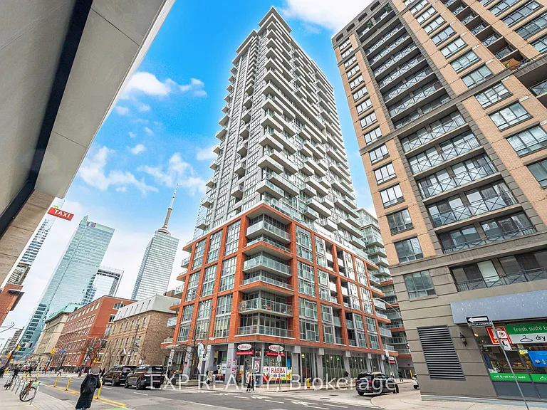126 Simcoe St #1907 — Photo 1