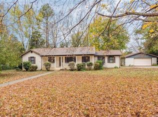 8306 Wandering Ln, Harrisburg, NC 28075