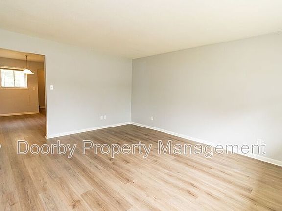 3rd image of 5031 Cameron Ln
