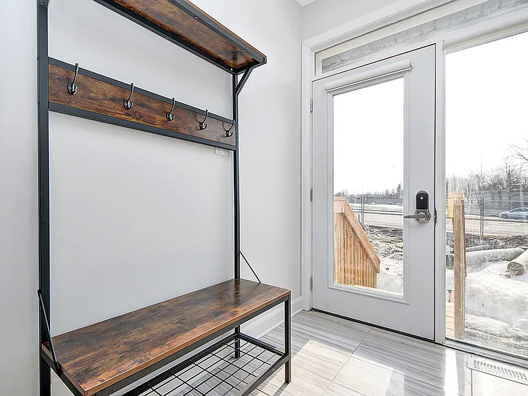 101 Amaya Point — Photo 10