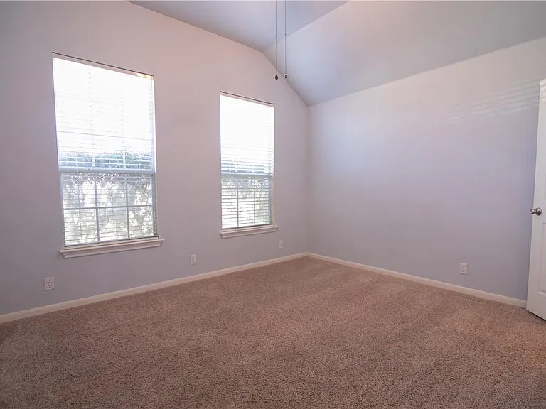 20201 Mustang Island Cir — Photo 12
