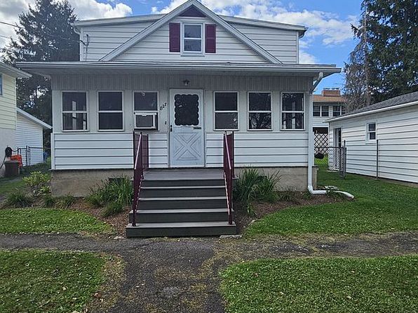 827 N McKinley Ave