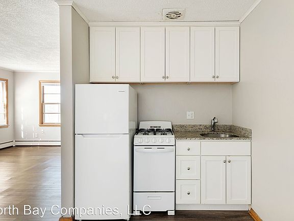2nd image of 6345 Lyndale Ave S APT 8