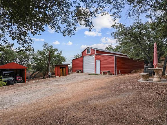 3rd image of 2410 Mount Elena Way