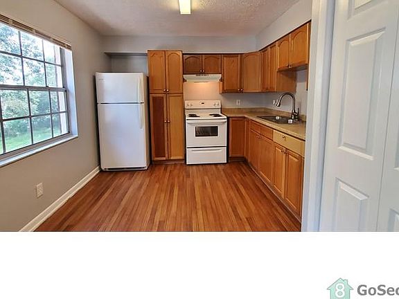 3rd image of 3819 E River Hills Dr APT D
