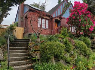 1816 Nob Hill Ave N, Seattle, WA 98109