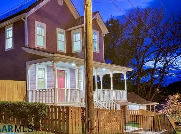 2nd image of 608 Belmont Ave