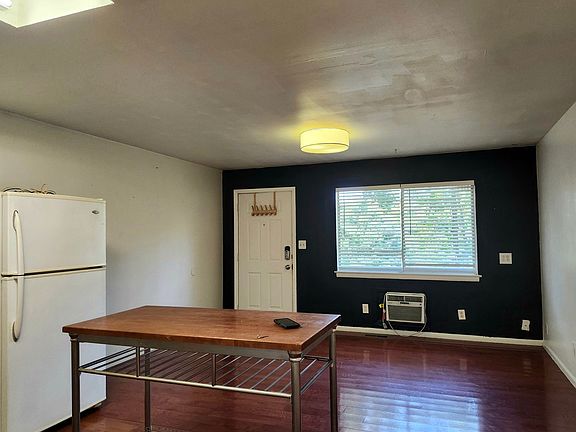 4th image of 3123 & 3125 Navajo Dr #3123