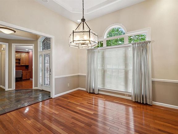 5th image of 15902 Picardy Crest Ct