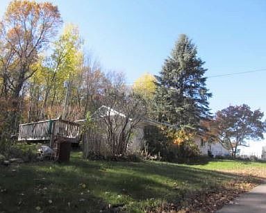 2nd image of 956 N Wisconsin Ln