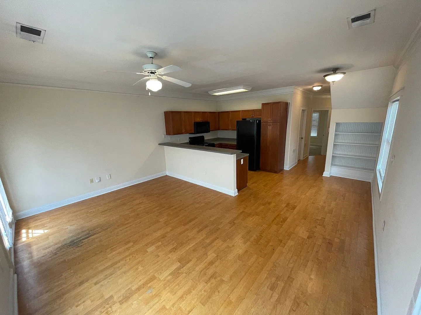 Pre-Leasing For August 6th 2027! — Photo 2