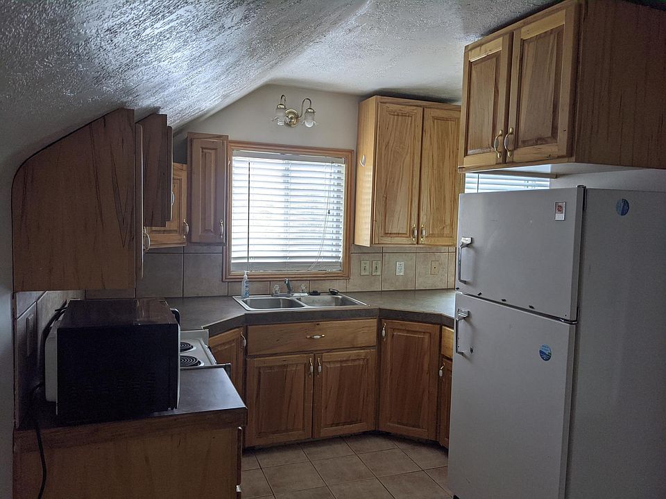 1st image of 118 E Forest St APT 2