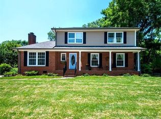 6826 Windyrush Rd, Charlotte, NC 28226