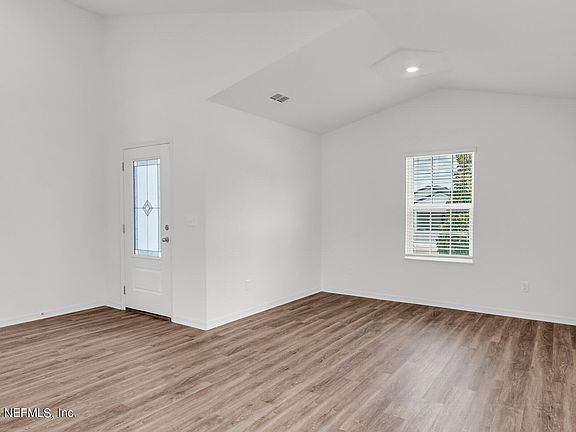 5th image of 3184 LOWGAP Place