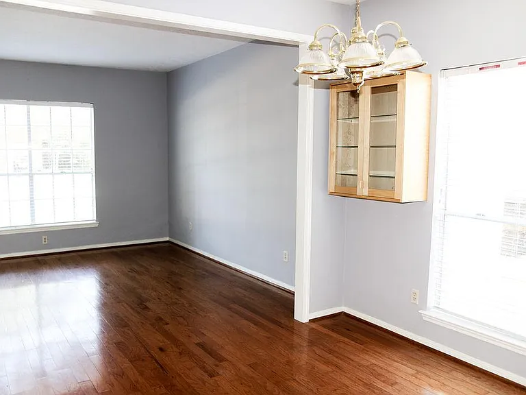 1126 Long Prairie Dr — Photo 11