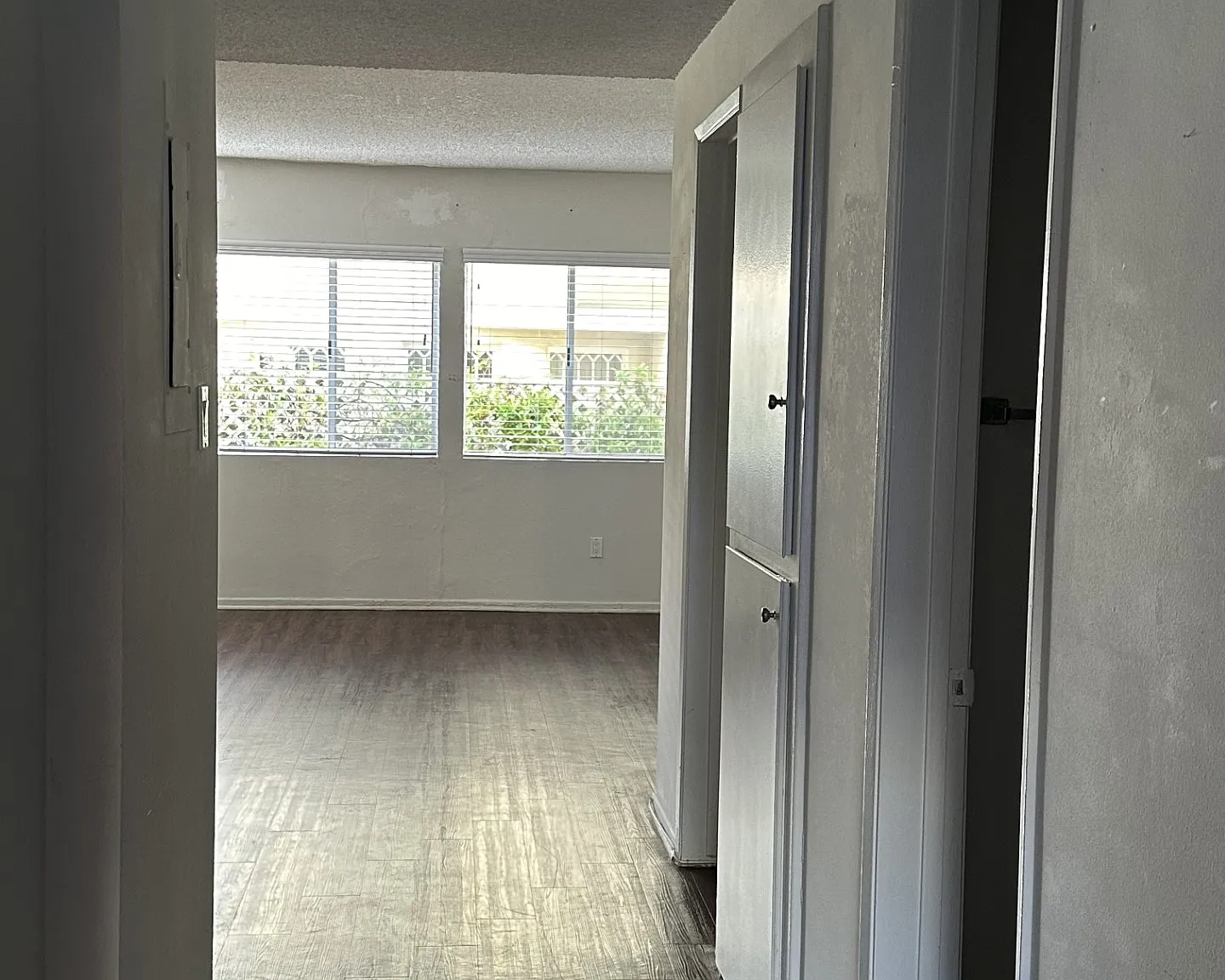 530 Esplanade — Photo 4