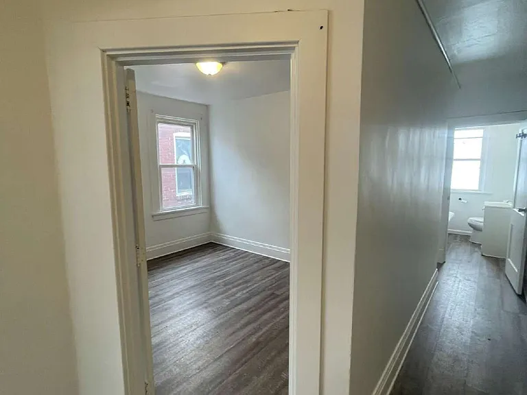 126-136 S Spring Ave #136 — Photo 25