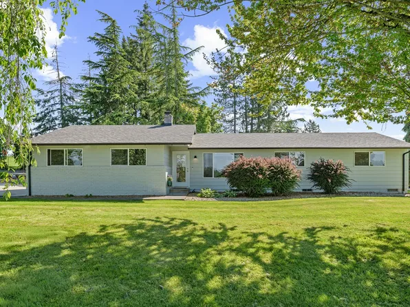 9831 Marquam Cir, Molalla, OR 97038