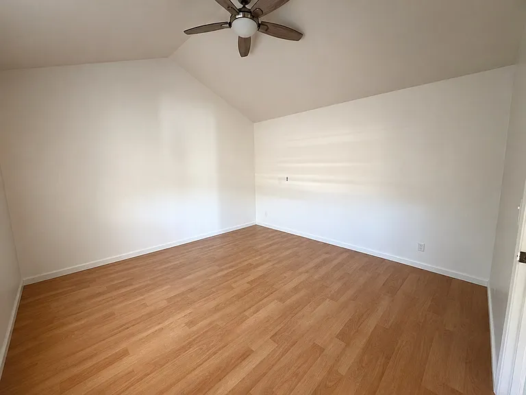 5435 Ruhkala Rd #B — Photo 10