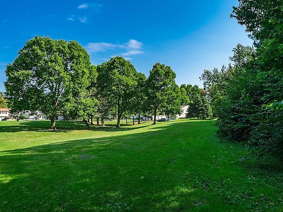5th image of 2963 Talbrock Cir