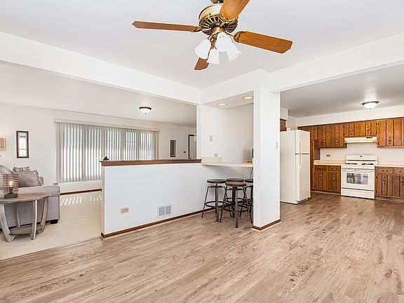 5th image of 14352 Streamwood Dr