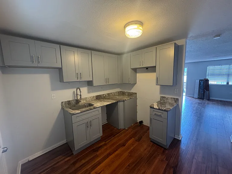 12404 Hibiscus Oak Pl #202 — Photo 12
