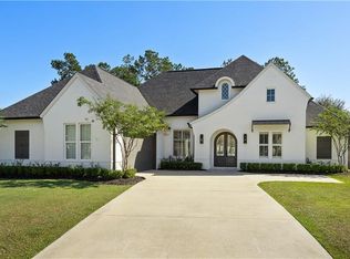 3009 Hidden Cove Ln, Madisonville, LA 70447