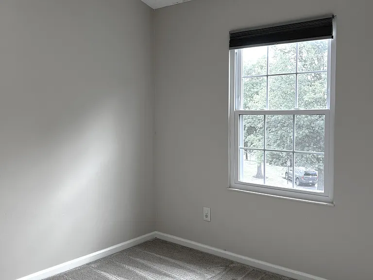 Guest bedroom 1