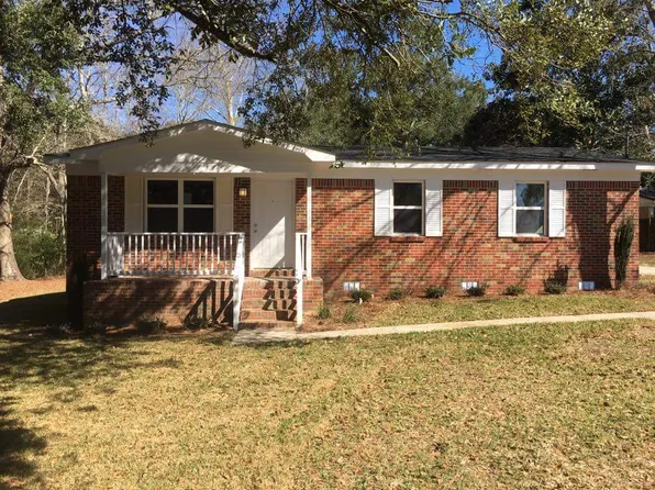 11150 Lakeside Cir, Grand Bay, AL 36541