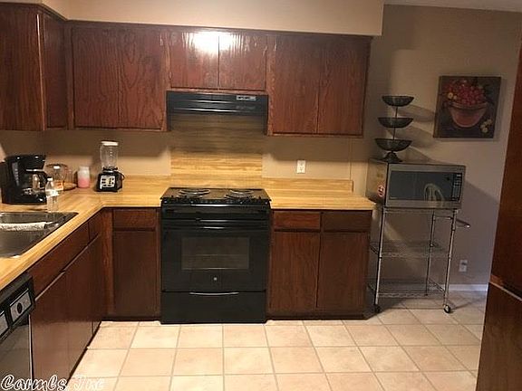 4th image of 13 Romera Ln