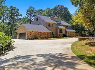 3680 Lamplighter Cove Rd, Gainesville, GA 30504