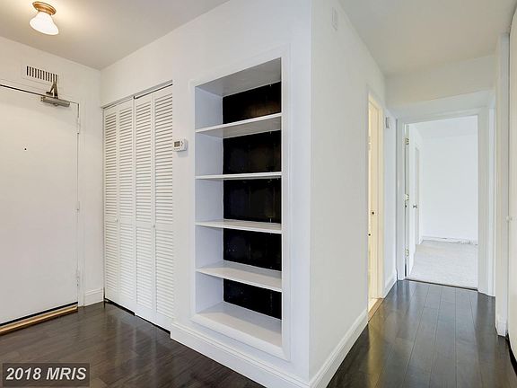 3rd image of 4970 Battery Ln APT 402