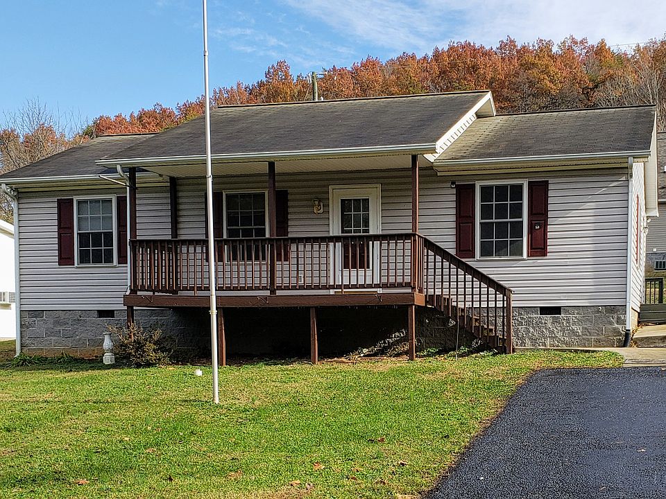 1st image of 140 Evergreen Ave