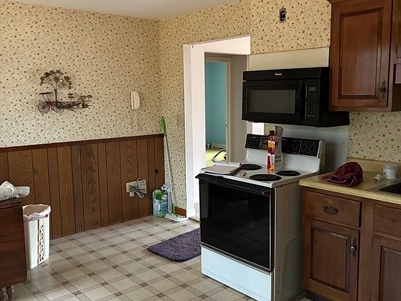 4th image of 108 Nelson Rd
