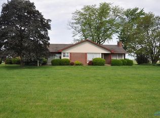 3290 Tiffin Rd, Fremont, OH 43420