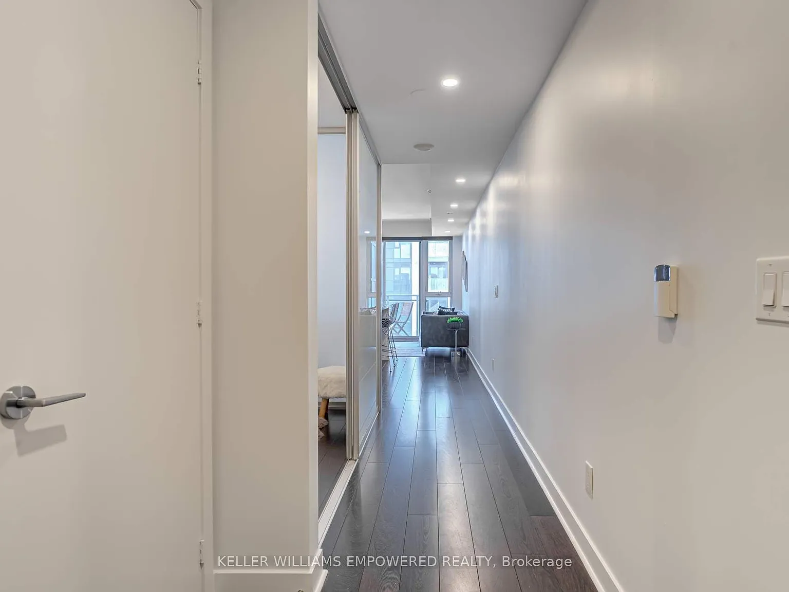 1 bed, $2,575 — Photo 3