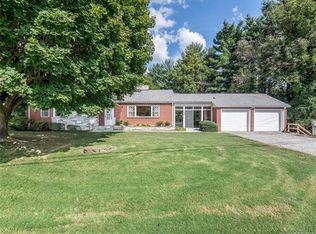 728 Asbury Rd, Candler, NC 28715