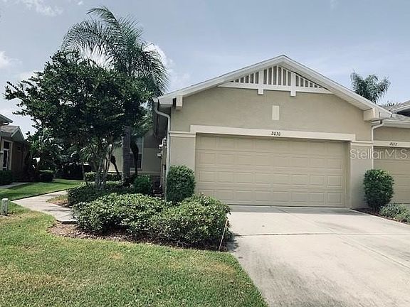 2nd image of 2030 Inverness Greens Dr