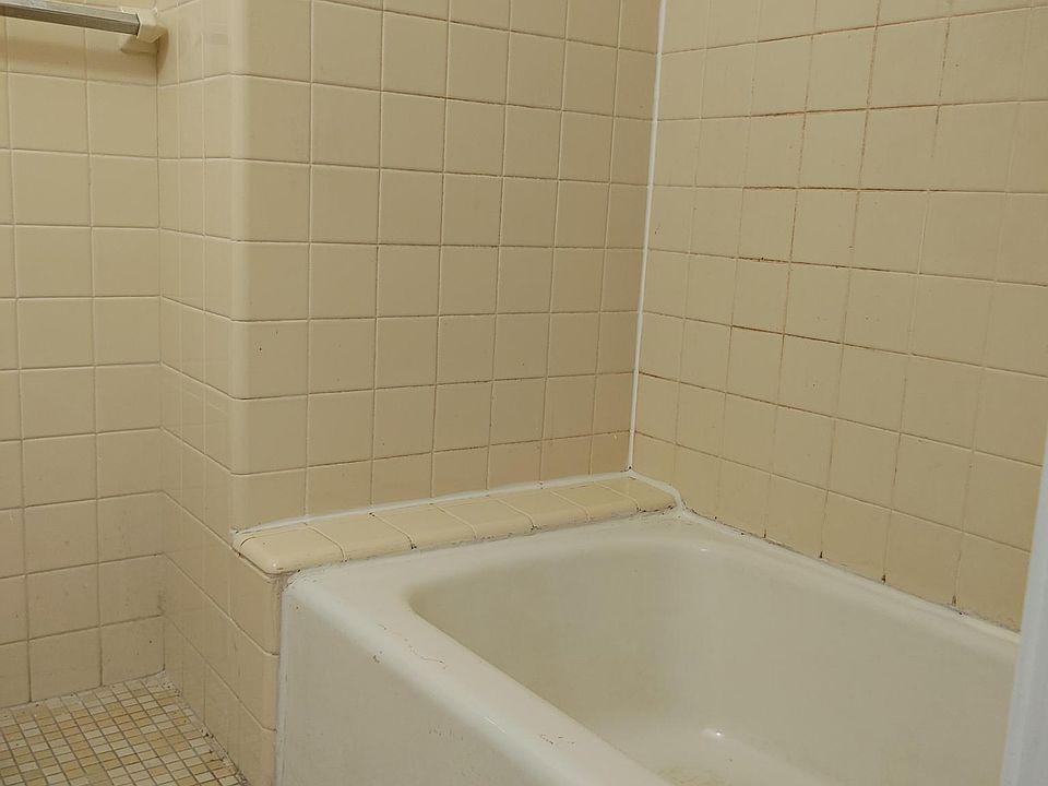 1st image of 3315 Indian Queen Ln Floor 1