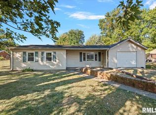 1109 N 32nd St, Springfield, IL 62702