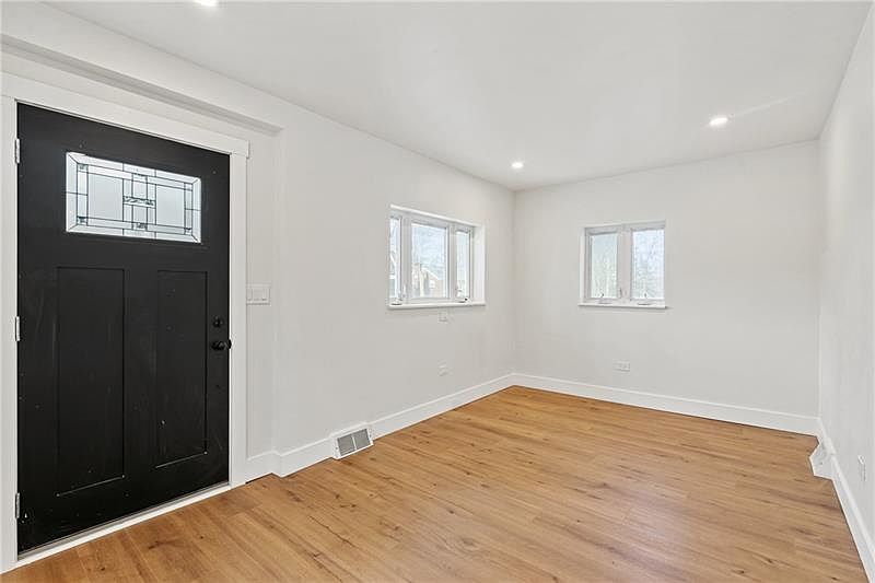 821 California Ave, Oakmont, PA 15139 Zillow