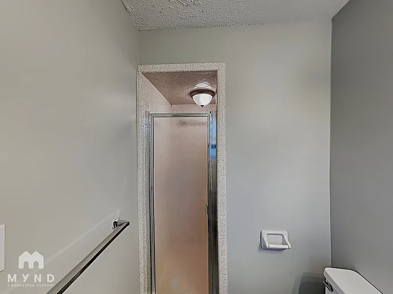 9925 Miller Ave — Photo 13
