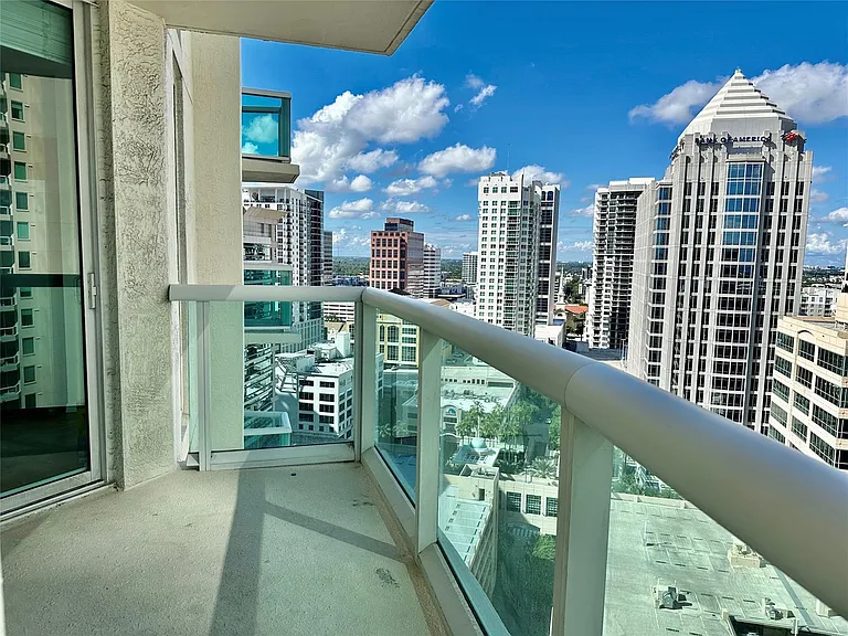 347 N New River Dr E #2309 — Photo 4