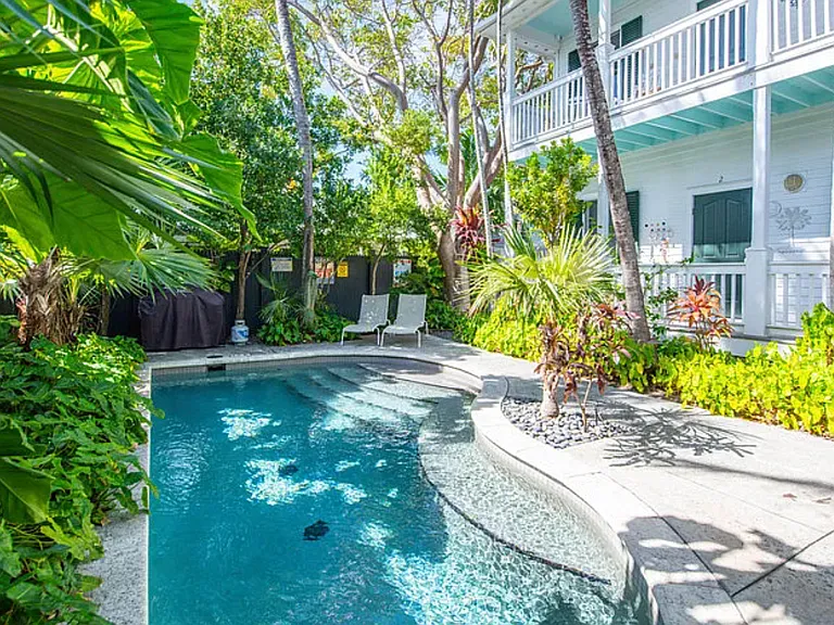 Shared heated Pool