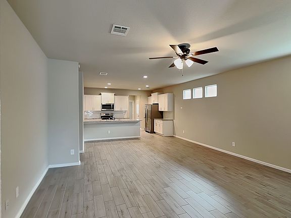 2nd image of 6721 Lake Overlook Dr