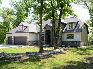 401 Limestone Dr, Branson West, MO 65737
