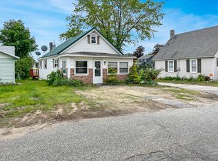 12 Dix Ave, Dixfield, ME 04224