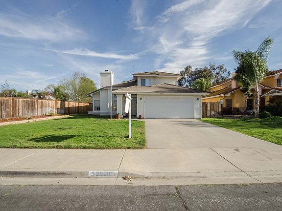 3rd image of 39918 Pearl Dr