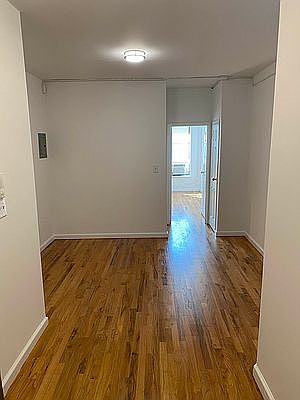 3rd image of 115 E 102nd St APT 5B